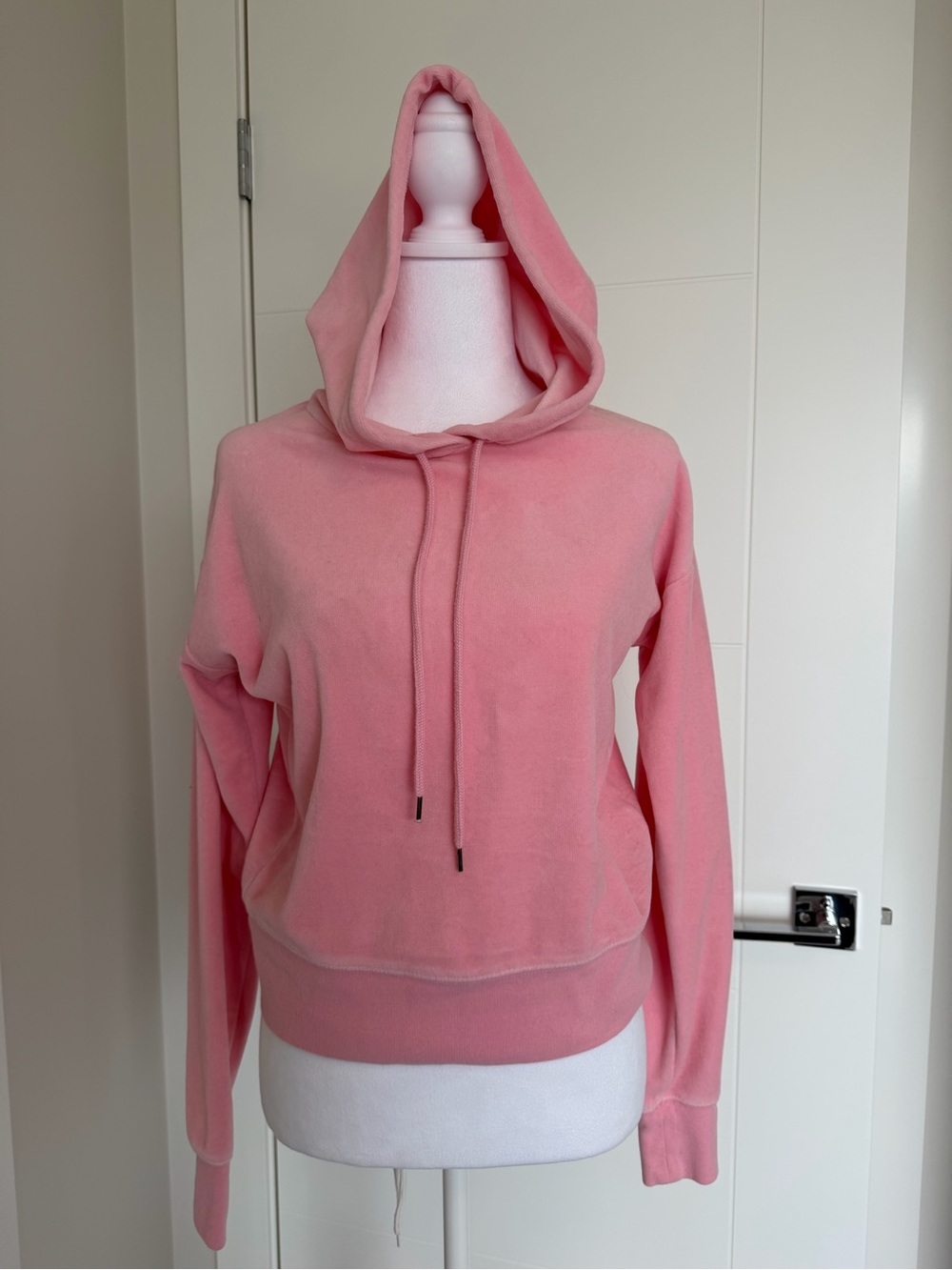 Zine from Zumiez Pink Velour Pullover Hoodie Size Ladies Extra Small Streetwear
